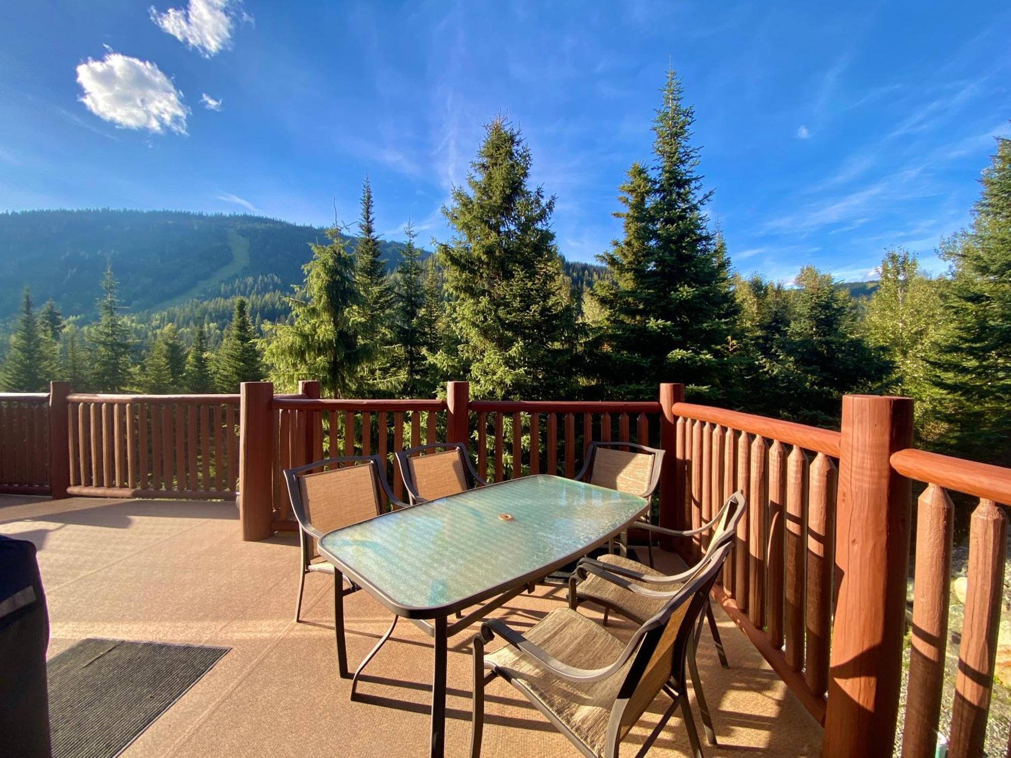 Morrisey Chalet At Sun Peaks Exterior foto
